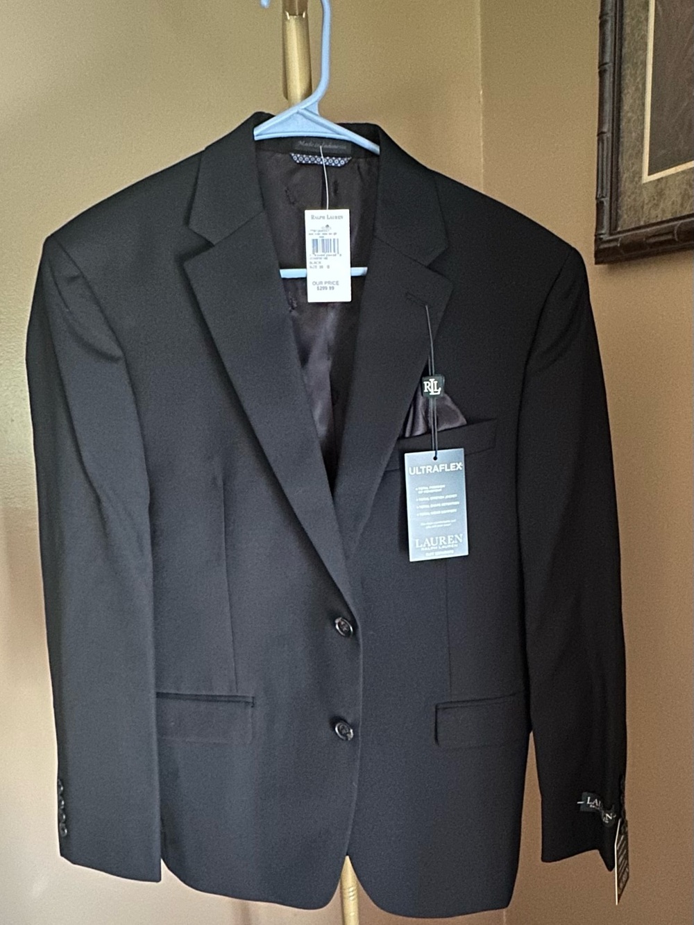 Ralph Lauren Men’s Black Two-Button Suit Jacket